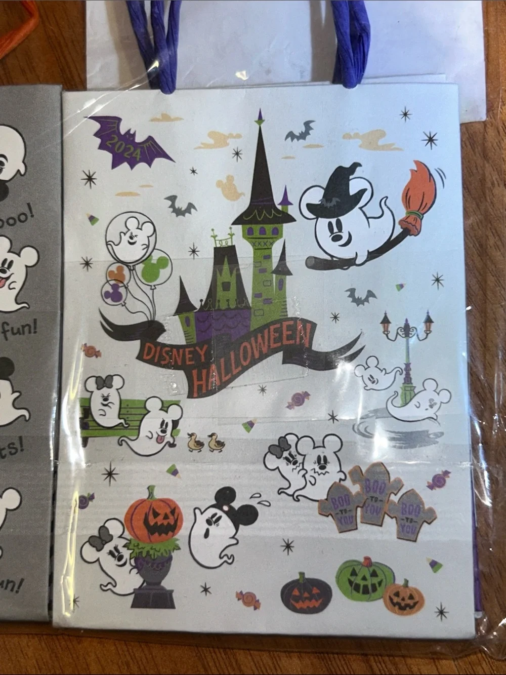 Disney Tokyo Disneyland Halloween Mickey Ghost 👻 Gift Bags and Tags